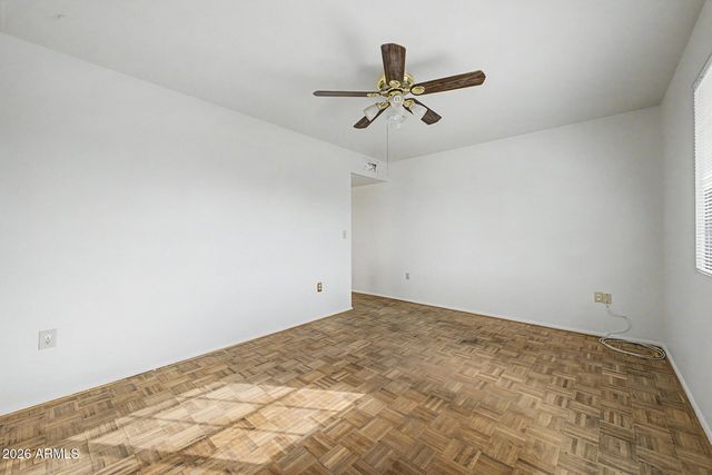 10338 W CARON Drive, Sun City, AZ 85351