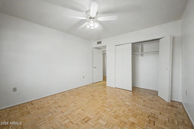 10338 W CARON Drive, Sun City, AZ 85351