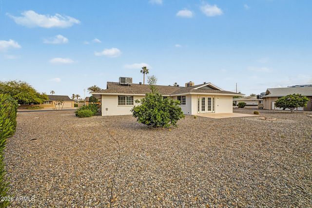 10338 W CARON Drive, Sun City, AZ 85351