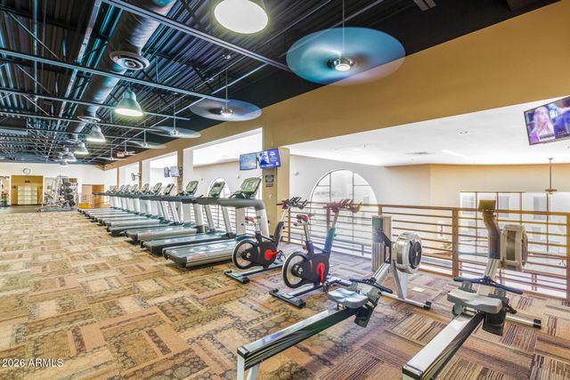 10338 W CARON Drive, Sun City, AZ 85351