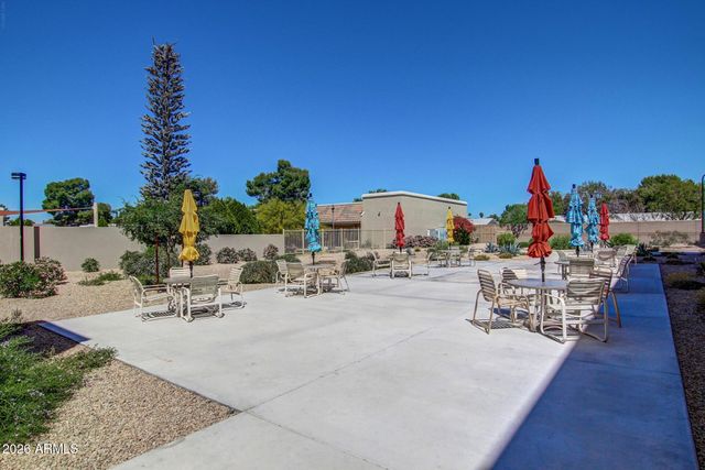 10338 W CARON Drive, Sun City, AZ 85351