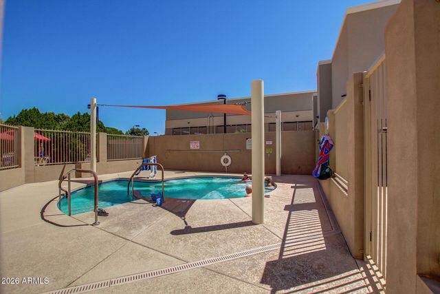 10338 W CARON Drive, Sun City, AZ 85351
