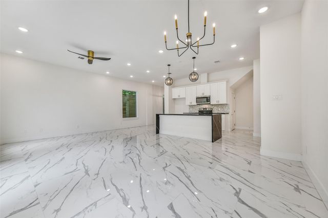 5906 Saint Augustine Street A, Houston, TX 77021