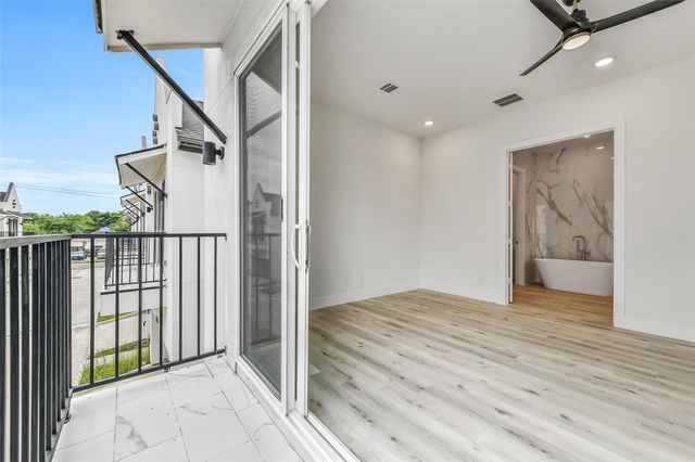 5906 Saint Augustine Street A, Houston, TX 77021