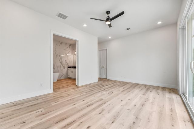5906 Saint Augustine Street A, Houston, TX 77021