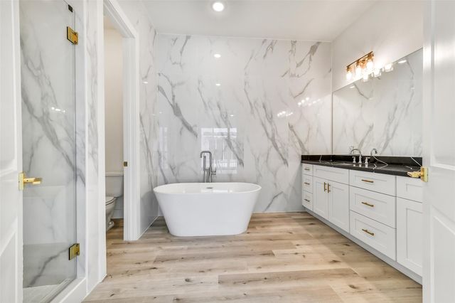 5906 Saint Augustine Street A, Houston, TX 77021