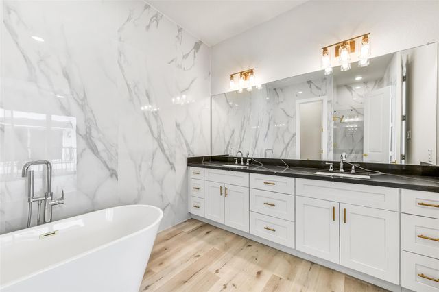 5906 Saint Augustine Street A, Houston, TX 77021