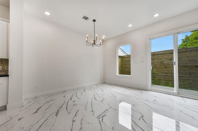 5906 Saint Augustine Street A, Houston, TX 77021