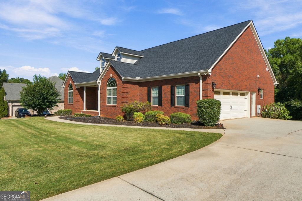 226 Hummingbird Court, Hampton, GA 30228 — photo 3