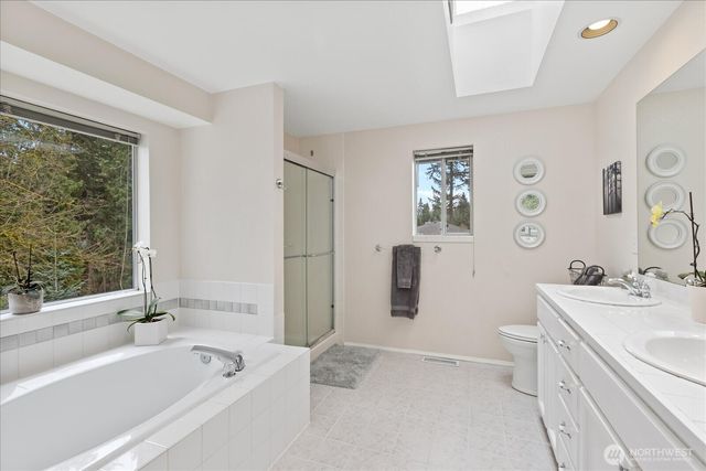 11008 210th Street SE, Snohomish, WA 98296