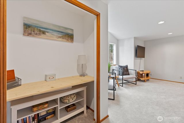 11008 210th Street SE, Snohomish, WA 98296