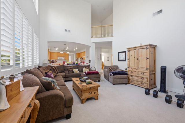 6621 Star Vista Ln, Rocklin, CA 95677