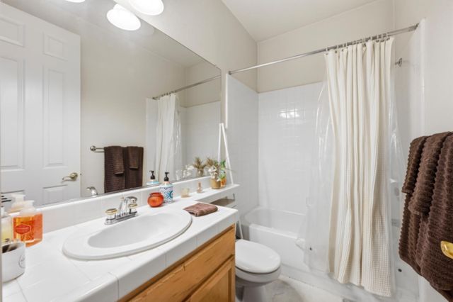 6621 Star Vista Ln, Rocklin, CA 95677
