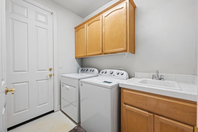 6621 Star Vista Ln, Rocklin, CA 95677