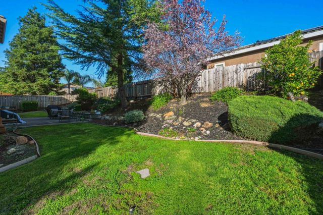 6621 Star Vista Ln, Rocklin, CA 95677