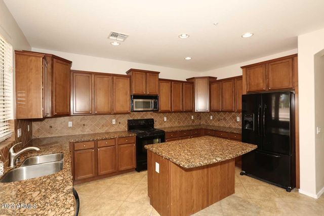 7062 W ANDREW Lane, Peoria, AZ 85383