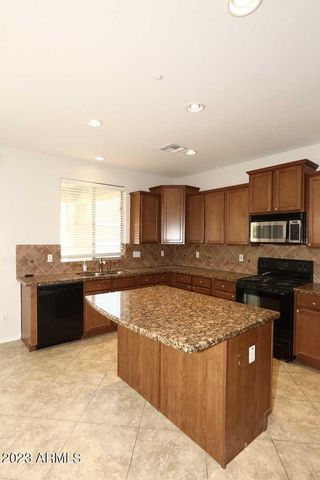 7062 W ANDREW Lane, Peoria, AZ 85383