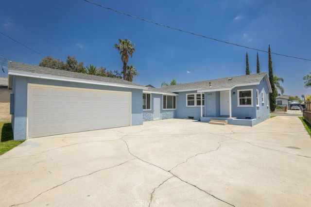 2946 N Sierra Way, San Bernardino, CA 92405