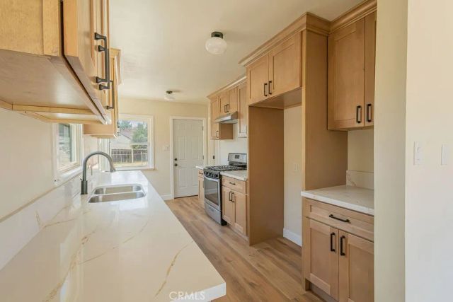 2946 N Sierra Way, San Bernardino, CA 92405