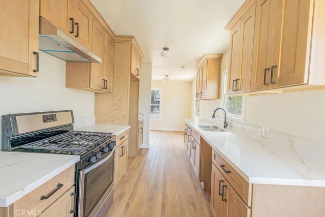 2946 N Sierra Way, San Bernardino, CA 92405