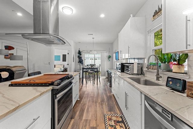 736 Commanche Street, Fort Walton Beach, FL 32547