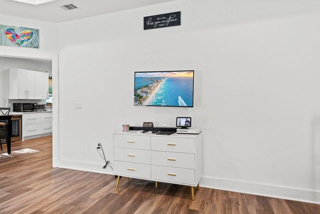 736 Commanche Street, Fort Walton Beach, FL 32547