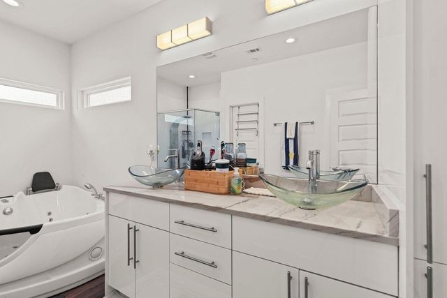 736 Commanche Street, Fort Walton Beach, FL 32547