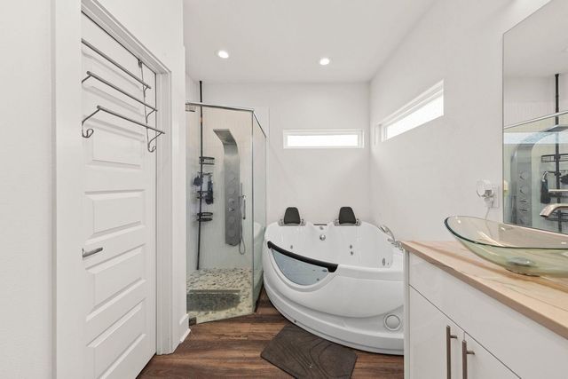 736 Commanche Street, Fort Walton Beach, FL 32547