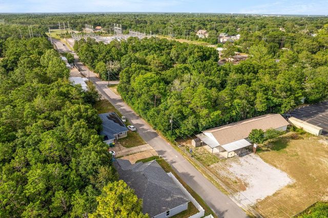 736 Commanche Street, Fort Walton Beach, FL 32547