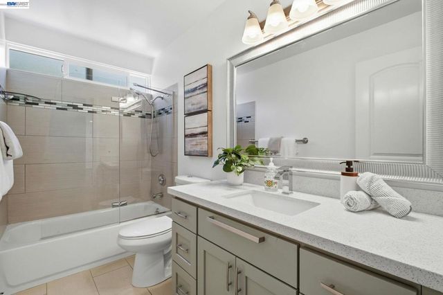 8123 Meadowlark Ct, Newark, CA 94560