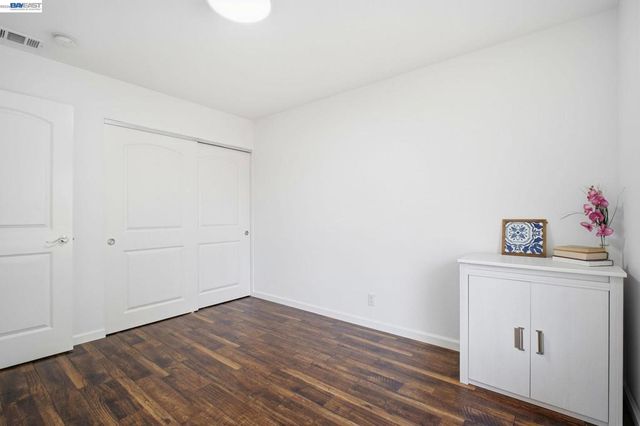 8123 Meadowlark Ct, Newark, CA 94560