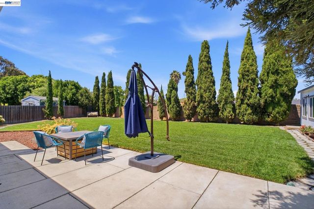 8123 Meadowlark Ct, Newark, CA 94560