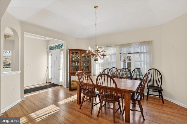 110 RIDGWAY DR, Bordentown, NJ 08505