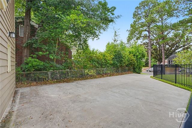 623 E 54th Street, Savannah, GA 31405