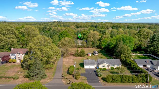 2050 Poquonock Avenue, Windsor, CT 06095