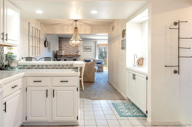 5736 Leeward Court, Clarkston, MI 48346