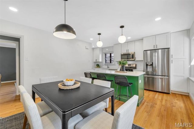 1420 Rankin Drive, Richmond Heights, MO 63117