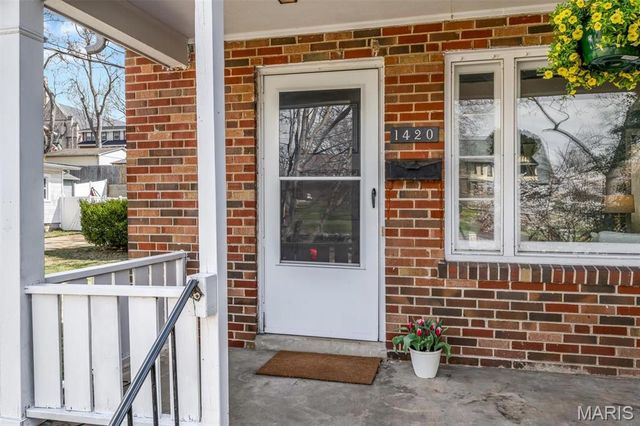 1420 Rankin Drive, Richmond Heights, MO 63117