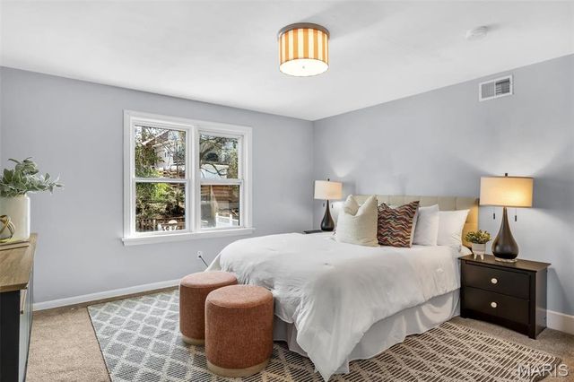 1420 Rankin Drive, Richmond Heights, MO 63117