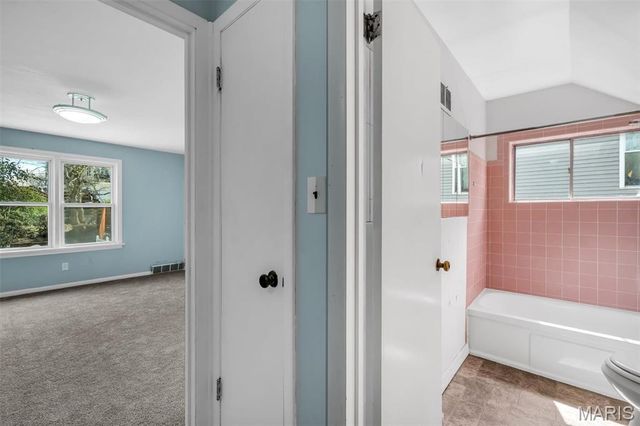 1420 Rankin Drive, Richmond Heights, MO 63117