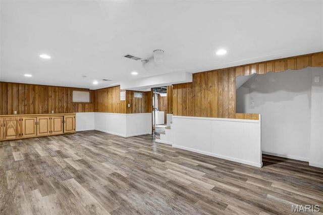 1420 Rankin Drive, Richmond Heights, MO 63117