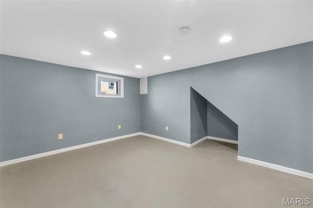 1420 Rankin Drive, Richmond Heights, MO 63117