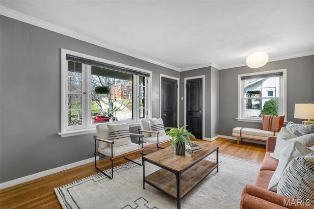 1420 Rankin Drive, Richmond Heights, MO 63117