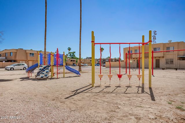 4608 E RIVERSIDE Street, Phoenix, AZ 85040