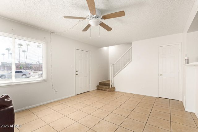 4608 E RIVERSIDE Street, Phoenix, AZ 85040