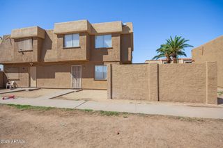 4608 E RIVERSIDE Street, Phoenix, AZ 85040