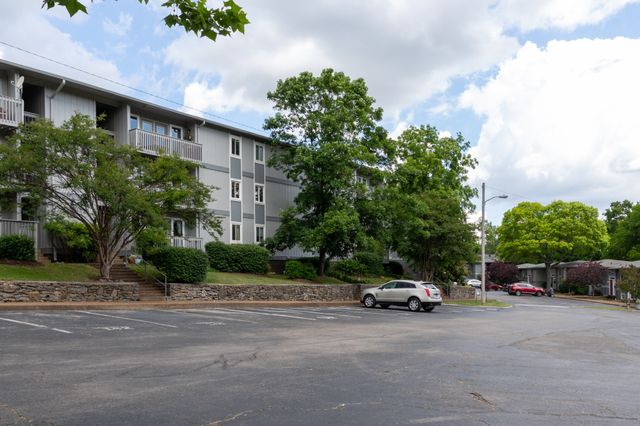 21 Vaughns Gap Rd Apt 91, Nashville, TN 37205