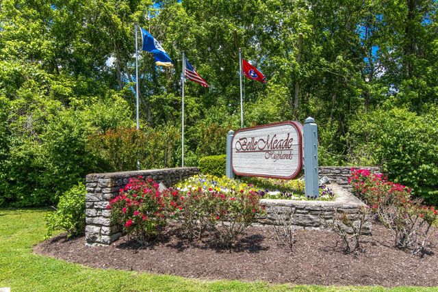 21 Vaughns Gap Rd Apt 91, Nashville, TN 37205