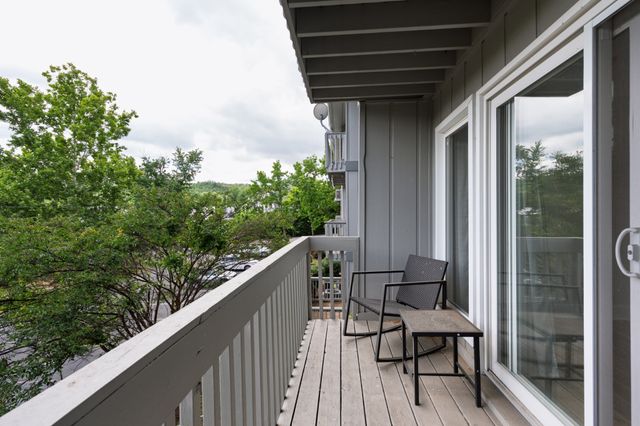 21 Vaughns Gap Rd Apt 91, Nashville, TN 37205