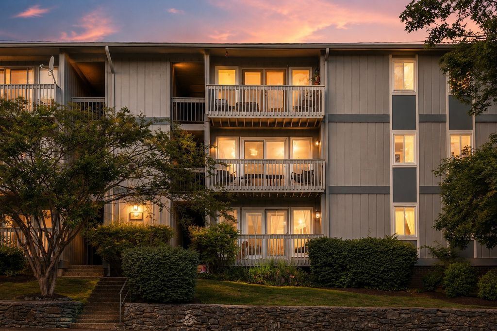 21 Vaughns Gap Rd Apt 91, Nashville, TN 37205